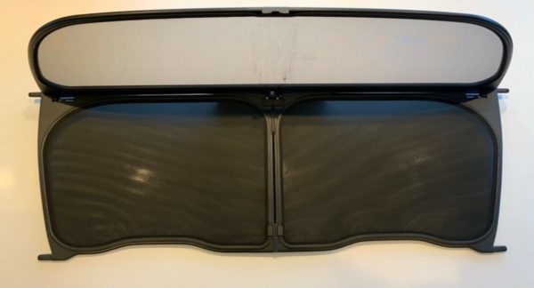 Audi A3 8V Convertible Wind Deflector & Bag