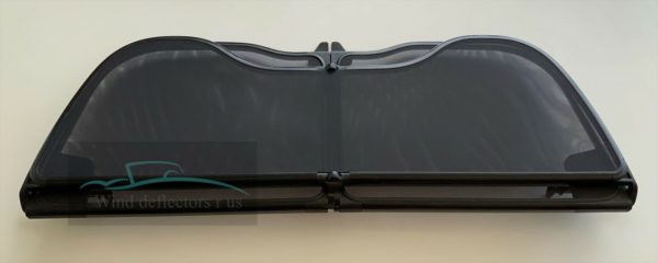 VW Beetle Convertible Wind Deflector & Bag