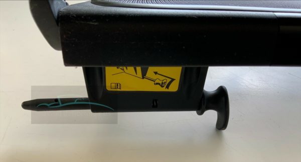 VW Beetle Convertible Wind Deflector & Bag