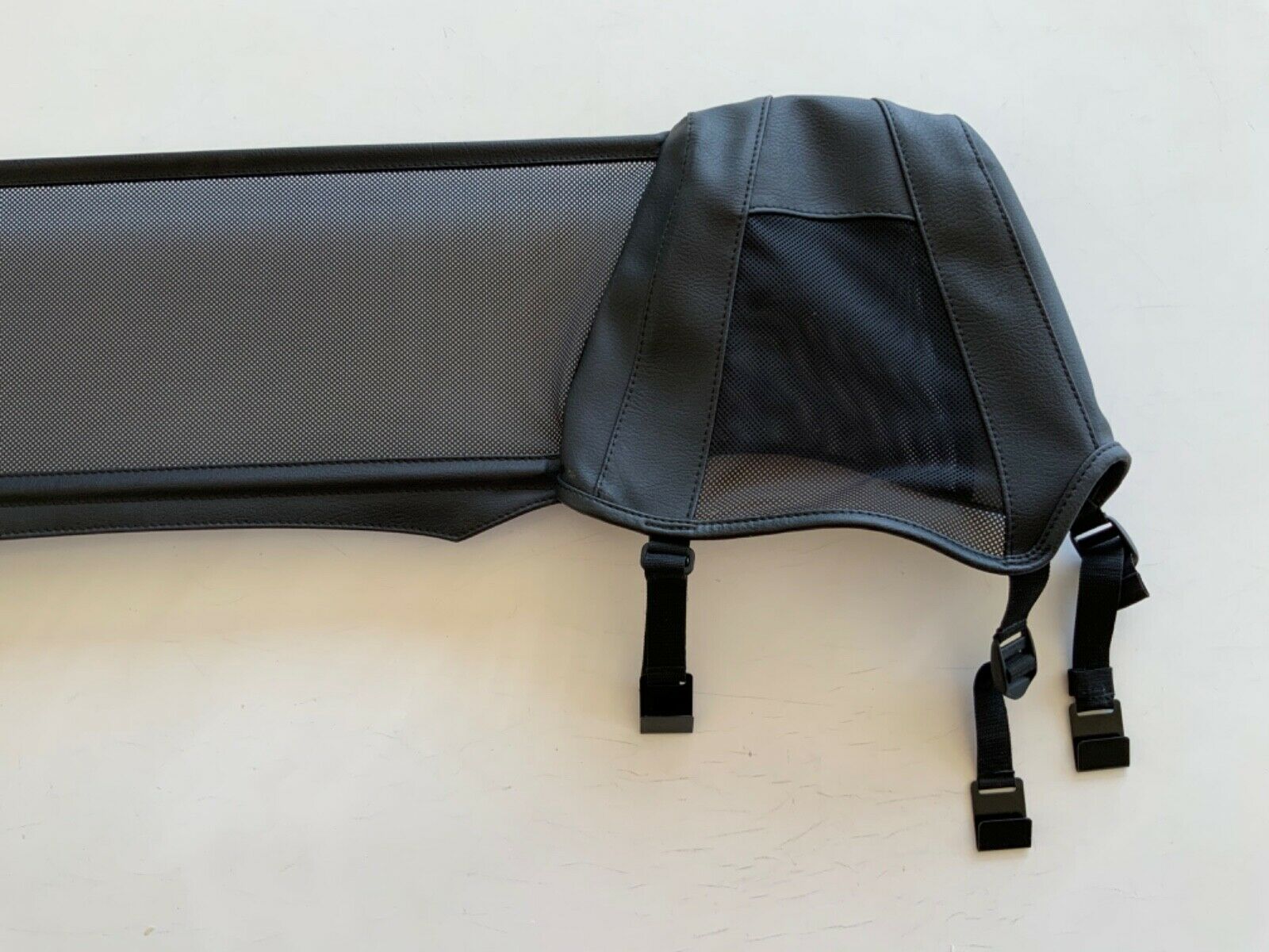 BMW Z4 E85 Convertible Wind deflector